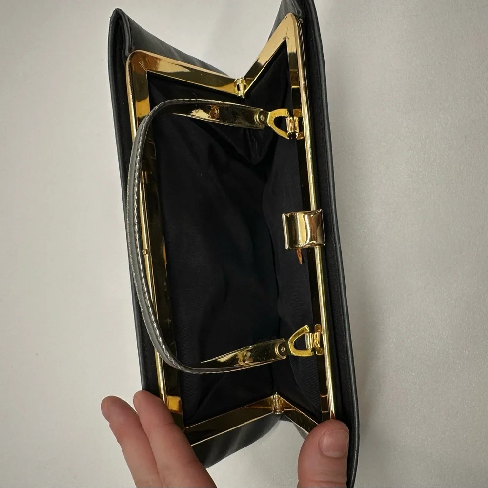 Vintage Ande Grey Faux Leather Gold Accent Evening Clutch Purse Retro Handle